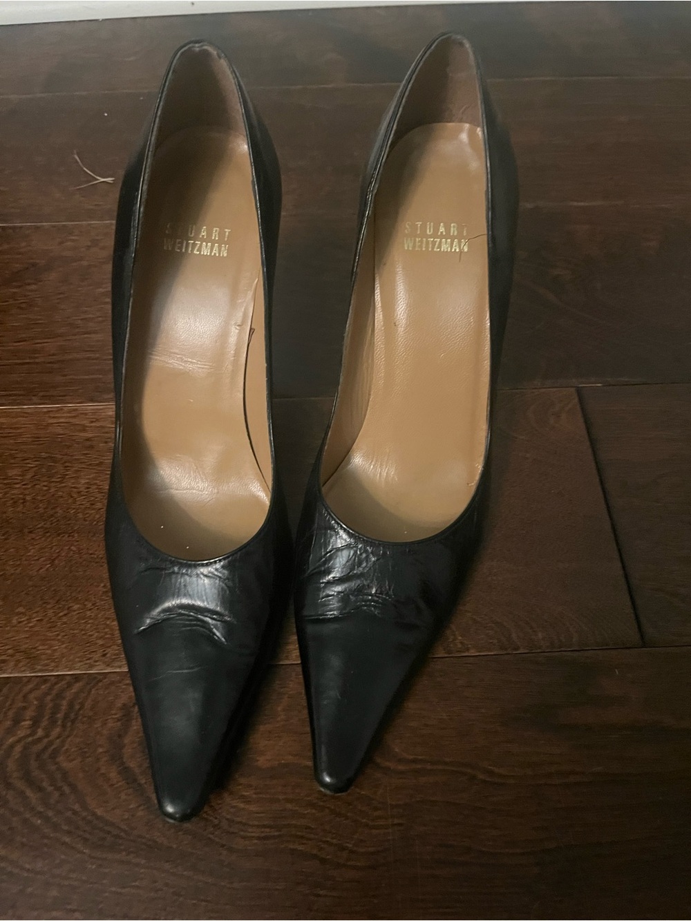 Stuart Weitzman Black Pointed-Toe Leather Pumps